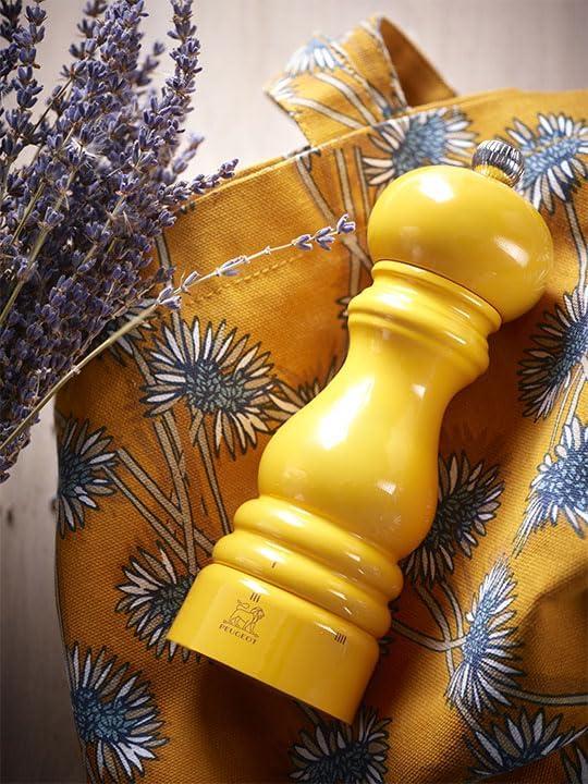 image:imagePeugeot Paris uSelect Salt Mill Wood Forest Green 18 cm 7inSaffron